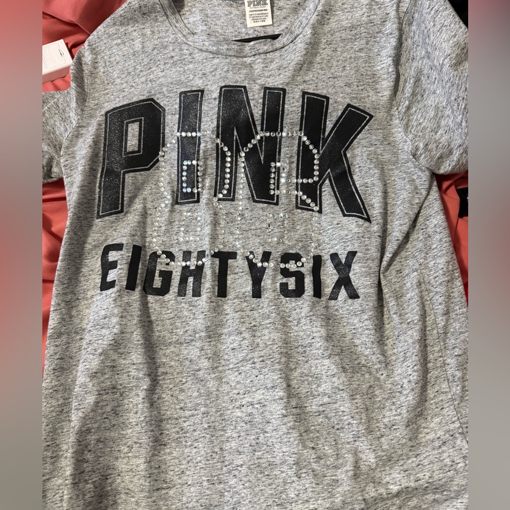 VS shirt